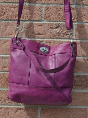 Fossil vintage purple crossbody/handbag